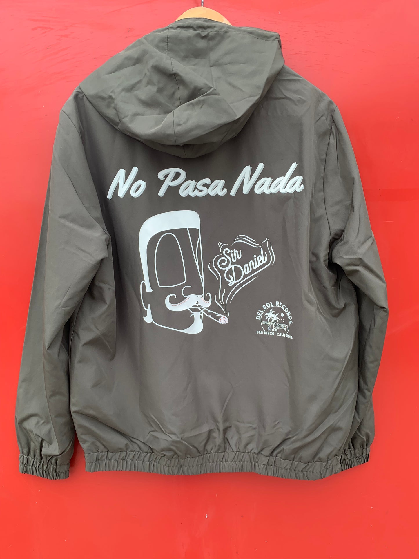 No Pasa Nada Windbreaker