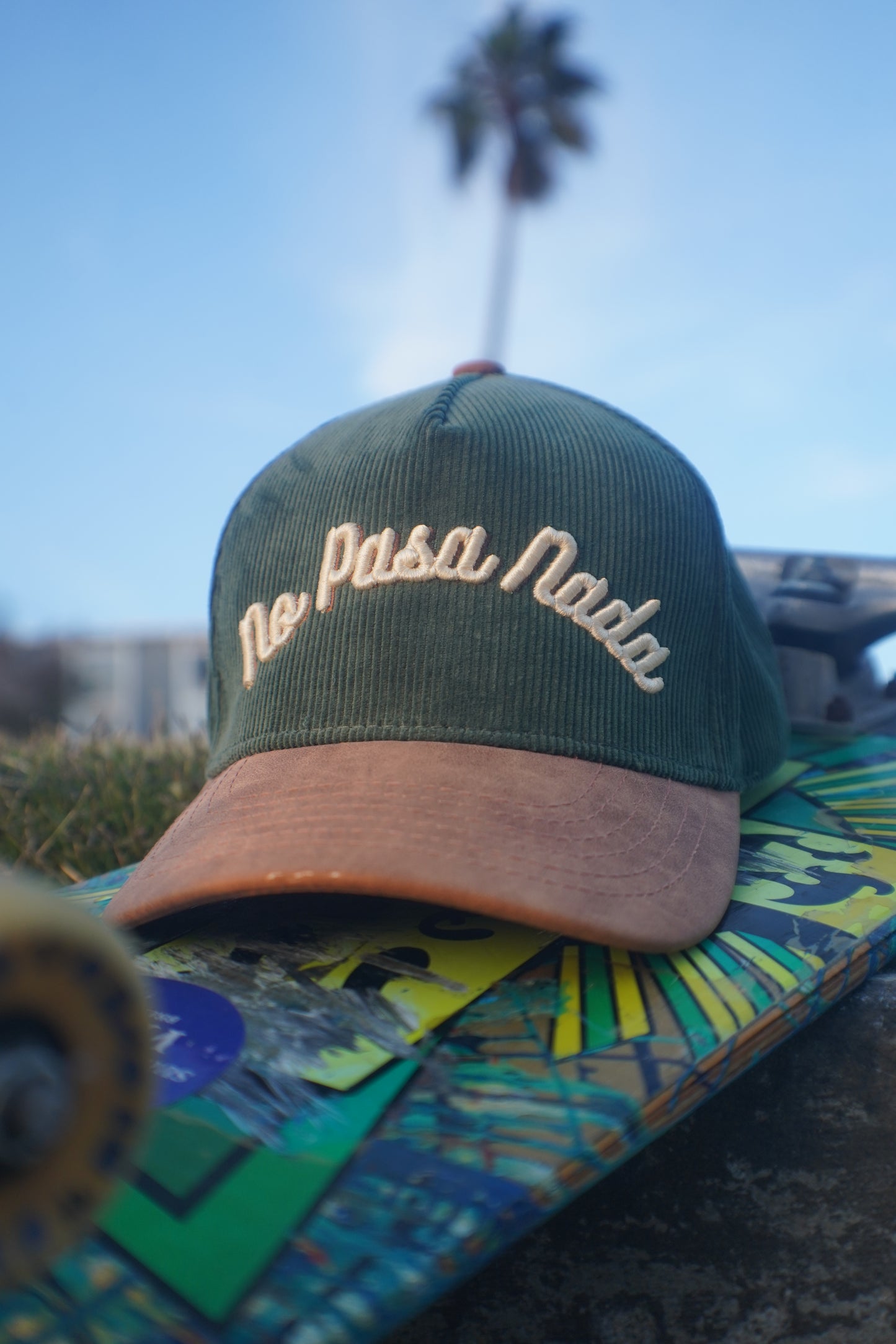 No Pasa Nada (Corduroy/Leather)