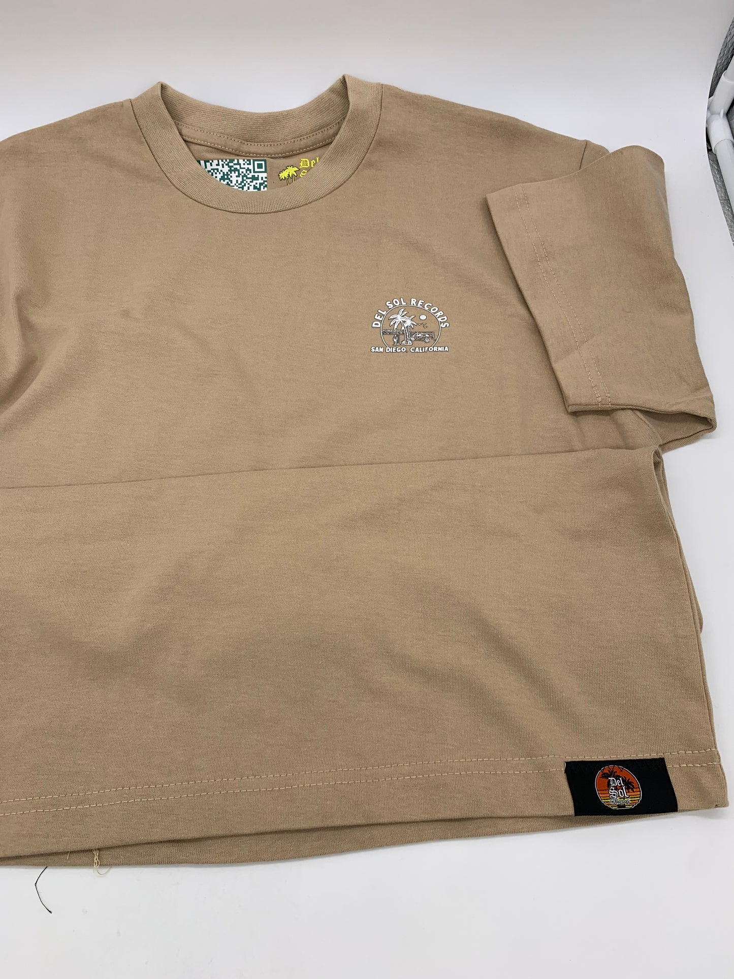 No Pasa Nada Mocha Tee