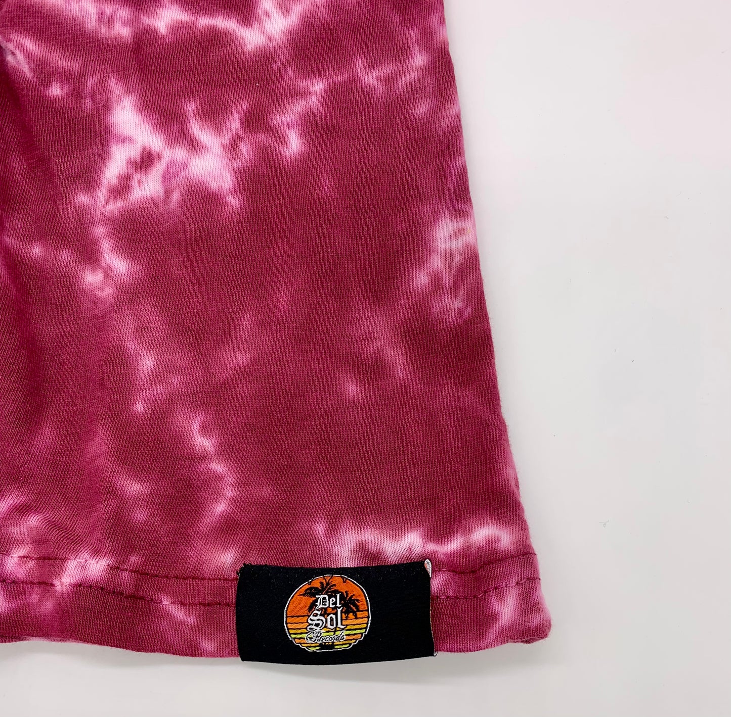 No Pasa Nada Red Tye Dye Tee
