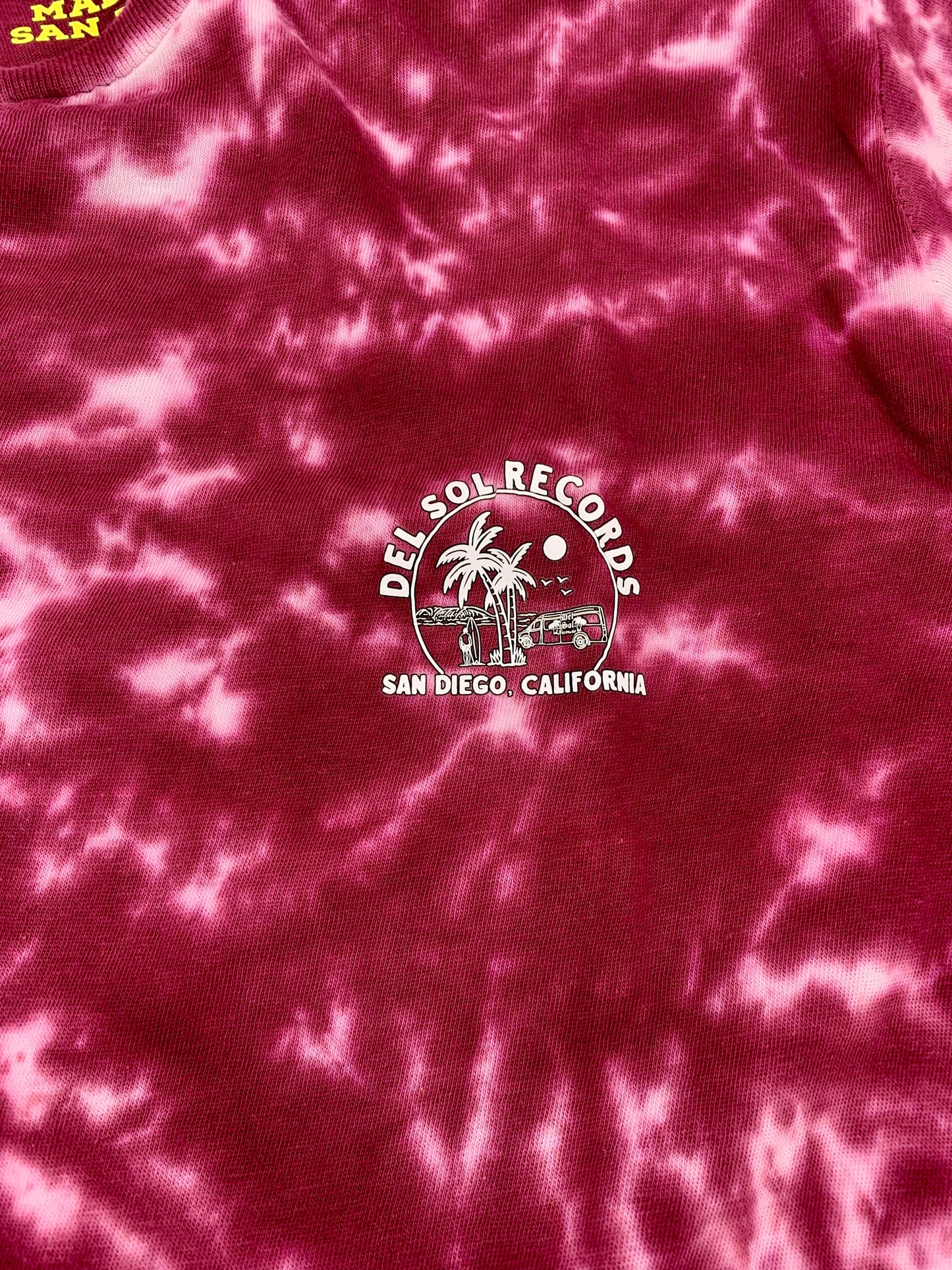 No Pasa Nada Red Tye Dye Tee